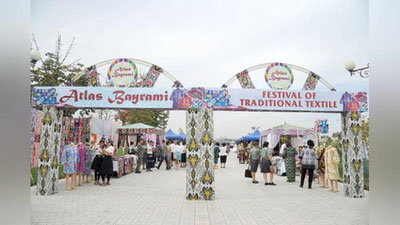 'Marg`ilonda bo`lib o`tadigan “Atlas bayrami” beshinchi milliy matolar festivaliga oktyabrda start beriladi'ning rasmi