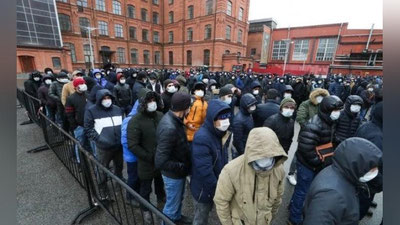 'Serbiya-Vengriya chegarasida aksariyati Afg`oniston va Marokash fuqarolari bo`lgan mingdan ortiq migrantlar qo`lga olindi'ning rasmi