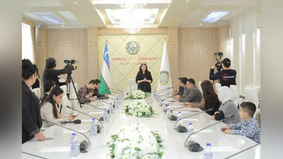 'Adliya e`tirofi: “OAVda huquq” g`oliblari taqdirlandi'ning rasmi