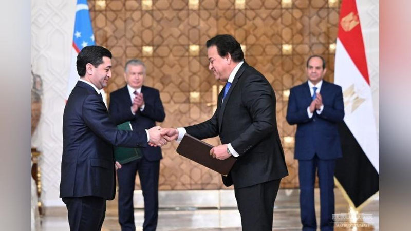 'Oliy darajadagi O`zbekiston-Misr muzokaralari yakuni bo`yicha hujjatlar imzolash marosimi bo`lib o`tdi (foto)'ning rasmi