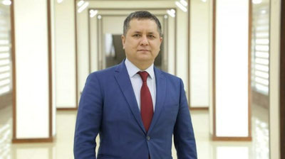 'Dori vositalarini ekspertiza va standartlashtirish markaziga yangi direktor tayinlandi'ning rasmi