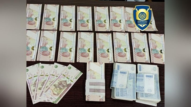 'Тадбиркорларнинг 10 млн сўмини қўлга киритган электр тармоқлари корхонасининг ходими қўлга тушди'ning rasmi