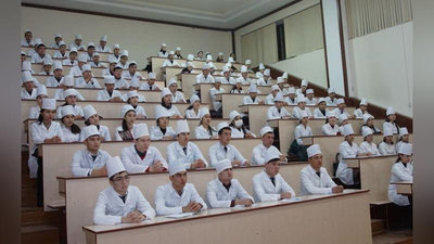 'Tibbiyot oliy o`quv yurtlarida xalq tabobati bo`yicha tahsil olayotgan talabalar soni 800 nafarga etkaziladi'ning rasmi