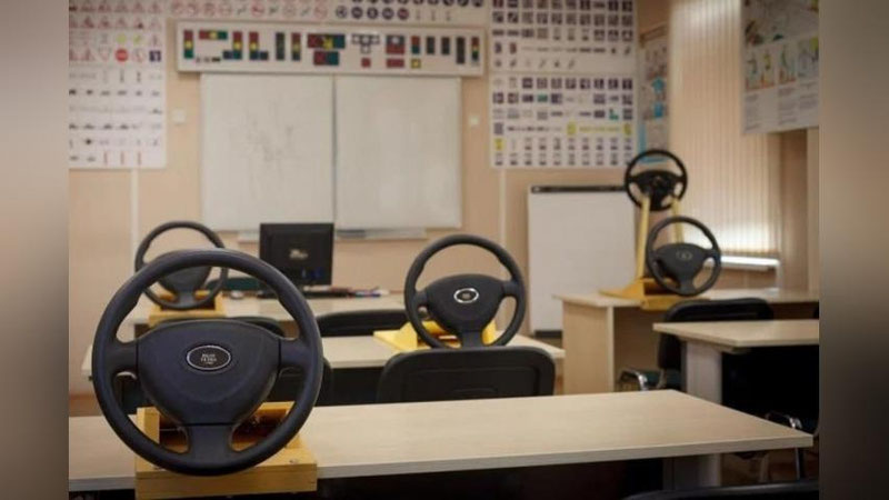 '"Avtoshkola" o`qituvchilari IIV Akademiyasida malaka oshiradi'ning rasmi