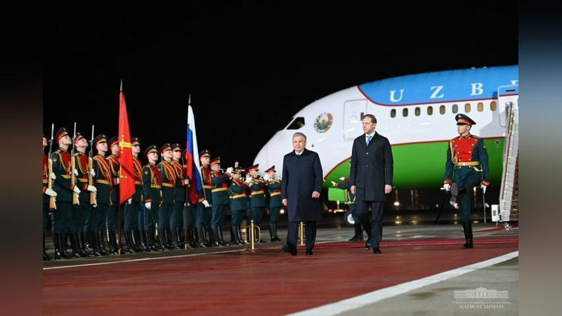 'Шавкат Мирзиёев Қозондан Москвага борди'ning rasmi