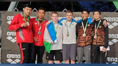'O`zbekistonlik sportchilar Kuala-Lumpurda o`tkazilayotgan suvga sakrash bo`yicha xalqaro musobaqada oltin medalni qo`lga kiritdi'ning rasmi