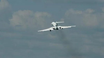 'Parijda samolyot 30 nafar yo`lovchini "unutib qoldirdi"'ning rasmi