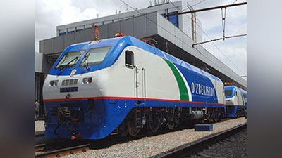 'Janubiy vokzalda yo`lovchi poezd bir soatga kechikdi'ning rasmi