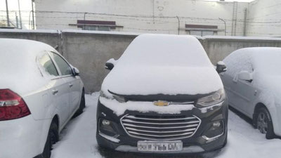 'Namanganda qariyb 100 ta jarimani to`lamagan haydovchining mashinasi jarima maydonchasidan joy oldi'ning rasmi