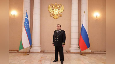 'Rossiya elchisi Shavkat Mirziyoevni Yangi yil bilan tabrikladi'ning rasmi