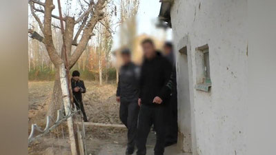 'Jizzaxda 3 nafar niqoblangan bosqinchilar 70 yoshli erkakning o`limiga sababchi bo`lishdi (video)'ning rasmi