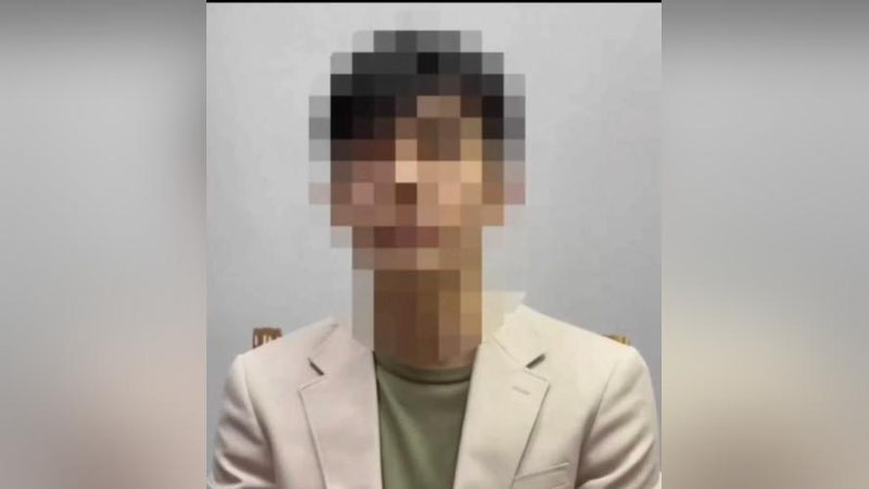 'Farg`onalik bloger ayol kishiga musht tushirgani aks etgan video olgani uchun javobgarlikka tortildi (video)'ning rasmi