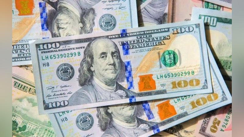 'Dollarning rasmiy kursi biroz tushdi'ning rasmi