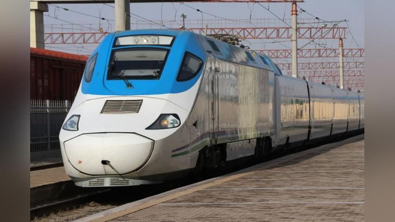 'O`zbekistonda issiq ob-havo sababli poezdlar harakati tezligiga cheklovlar joriy etiladi'ning rasmi