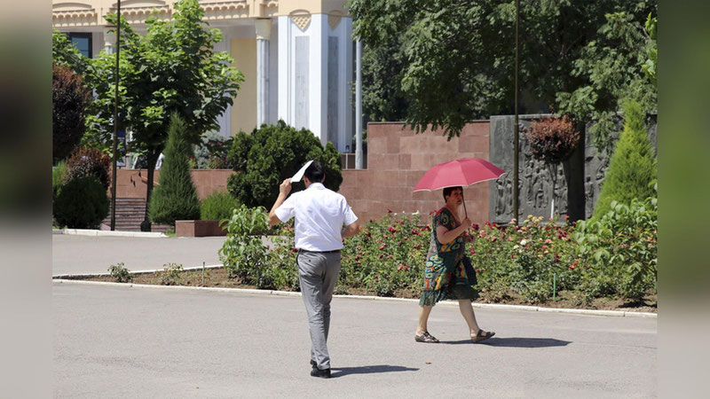 'Бугун Ўзбекистонда ҳарорат 45 даражага кўтарилади'ning rasmi