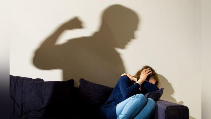 'Yil boshidan beri 18704 nafar xotin-qizga himoya orderi berilgan'ning rasmi