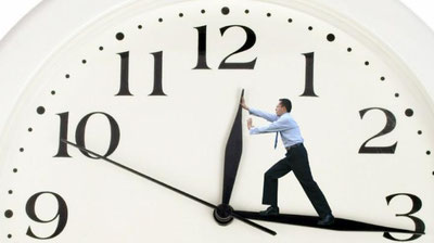 'Bugun hamma xodimlar ishdan 1 soat vaqtli ketishi kerak'ning rasmi