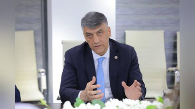 'Alisher Qodirov jamiyatdagi otalik mavqeyi haqda jiddiy chiqish qildi'ning rasmi