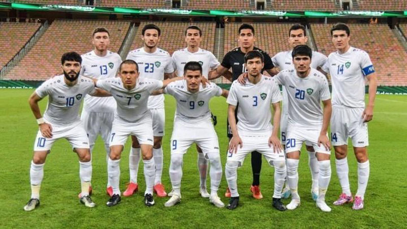 'O`zbekistonlik futbolchilar FIFA reytingida bir pog`ona pastladi'ning rasmi