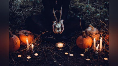 'Jinlar bazmi (Mavhum hikoya)'ning rasmi