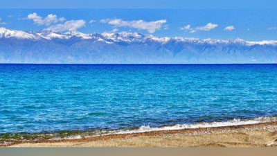 '​Issiqko`lning issiq quchog`ida...'ning rasmi