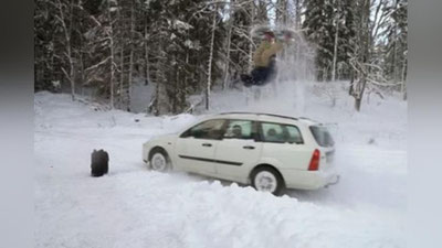 Изрображение 'ЭКСТРЕМАЛ ВЫПОЛНИЛ ОПАСНЕЙШИЙ ТРЮК НА СКЕЙТБОРДЕ (ВИДЕО)'