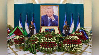 '​O`zbekistonning Birinchi Prezidenti Islom Karimovning xotirasini abadiylashtirish to`g`risida Prezident qarori imzolandi'ning rasmi