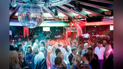 Изрображение 'Кафе и ночным клубам разрешат работать круглосуточно при соблюдении ряда требований'