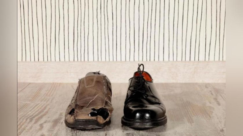'Boyning ko`zi — xonda, yo`qning ko`zi — nonda...Kambag`allikka qarshi kurash olib boramiz...Qanday?'ning rasmi