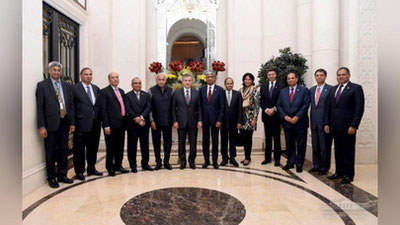 'Shavkat Mirziyoev hindistonlik ishbilarmonlar bilan uchrashdi'ning rasmi