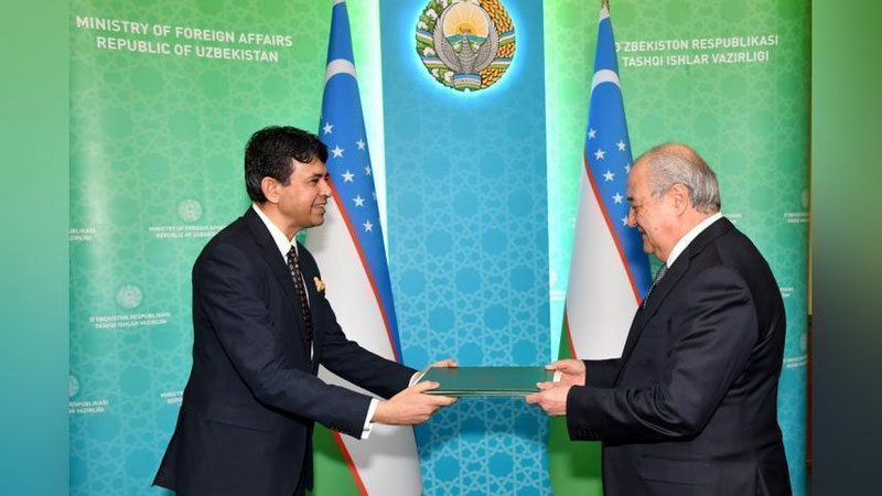 Изрображение 'Глава МИД принял нового посла Индии в Узбекистане'