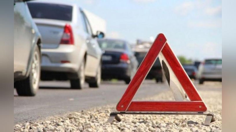 'Toshkent viloyatida "Neksiya" haydovchisi 1-sinf o`quvchisini urib yubordi'ning rasmi