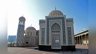 'Самарқанд шаҳридаги Ислом Каримов мақбараси (фото)'ning rasmi