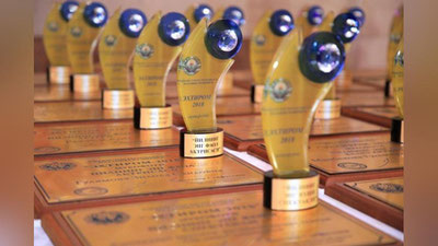 '"Ehtirom-2018" mukofoti sovrindorlarini taqdirlash marosimi bo`lib o`tdi'ning rasmi