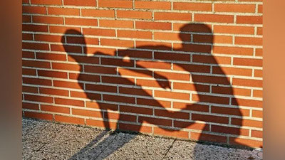 '11-sinf o`quvchisi o`z maktabdoshiga pichoq bilan jarohat etkazdi'ning rasmi