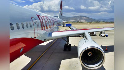 'Екатеринбургдан Самарқандга парвозлар йўлга қўйилиши мумкин'ning rasmi