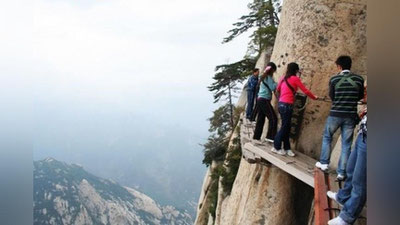 '​Dunyoga mashhur, xavfli “Ajal so`qmog`i” (Foto)'ning rasmi