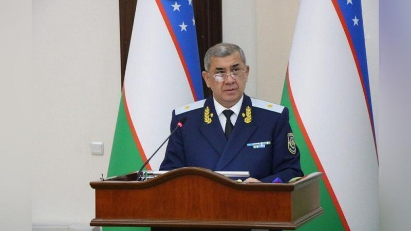 '“Yangi konstitusiya – ulkan mas`uliyat demakdir” - Bosh prokuror'ning rasmi