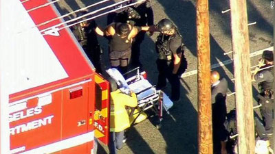 'Los-Anjelesda oilaviy nizo oqibatida nevara o`z buvisiga etti marta o`q uzdi (Video)'ning rasmi