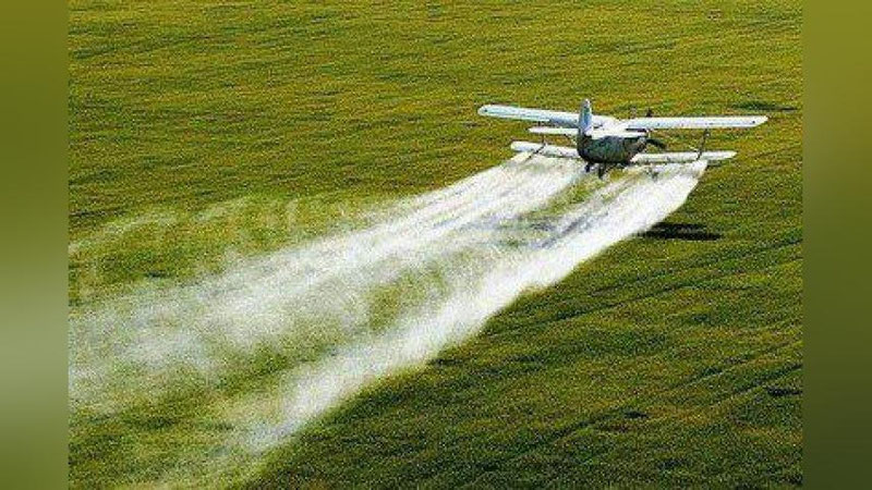 '“Maxsus aviasiya ishlari” aviakompaniyasi bahorgi aviakimyoviy o`g`itlash ishlarini boshladi'ning rasmi