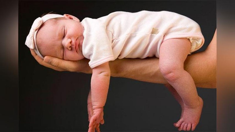 Изрображение 'БЕССЕРДЕЧНАЯ МАТЬ ОБМЕНЯЛА РЕБЕНКА… НА КВАРТИРУ'