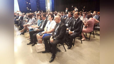 'O`zbekiston delegasiyasi onkologiya sohasida xalqaro konferensiyada ishtirok etmoqda'ning rasmi