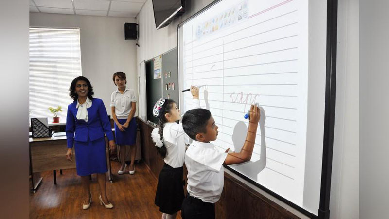 Изрображение 'В ЗАНГИАТИНСКОМ РАЙОНЕ ОТКРЫЛИСЬ "УМНЫЕ" КЛАССЫ'