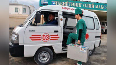 '​50 ta tez tibbiy yordam avtomobili ehtiyoj baland hududlarga berildi'ning rasmi