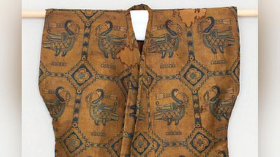 'Ўзбекистоннинг қадимий тарихига оид кўйлак 700 минг АҚШ долларга баҳоланди'ning rasmi