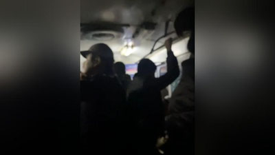 'Toshkent metrosida harakatdagi poezdda "svet" o`chib qoldi (video)'ning rasmi