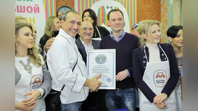 '"ГИННЕСС"ГА КИРГАН  ЎЗБЕК ОШПАЗИ'ning rasmi