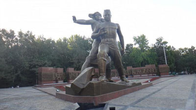 'Jasorat maydoni rekonstruksiyadan so`ng ochildi (foto)'ning rasmi