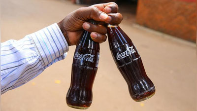 Изрображение 'COCA-COLA И PEPSI НАЗВАЛИ ГЛАВНЫМИ ЗАГРЯЗНИТЕЛЯМИ ЗЕМЛИ'