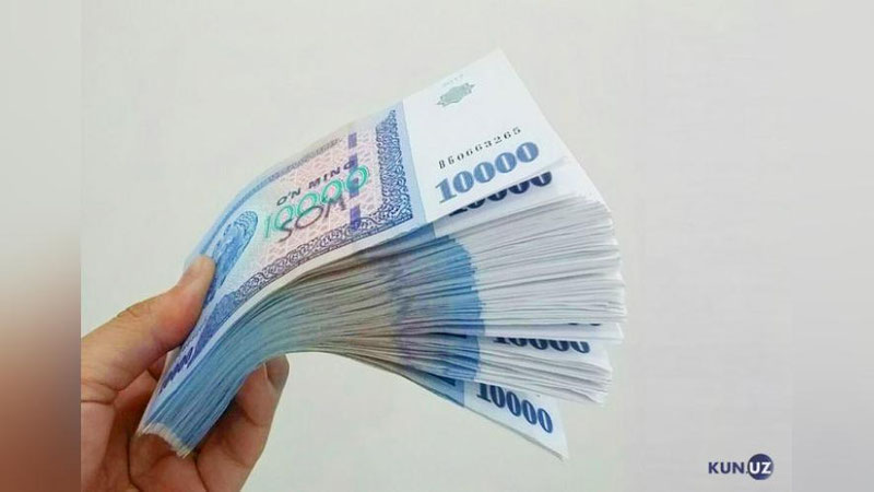 '44 MILLION SO`M PUL OLGAN FIRIBGAR QO`LGA OLINDI'ning rasmi